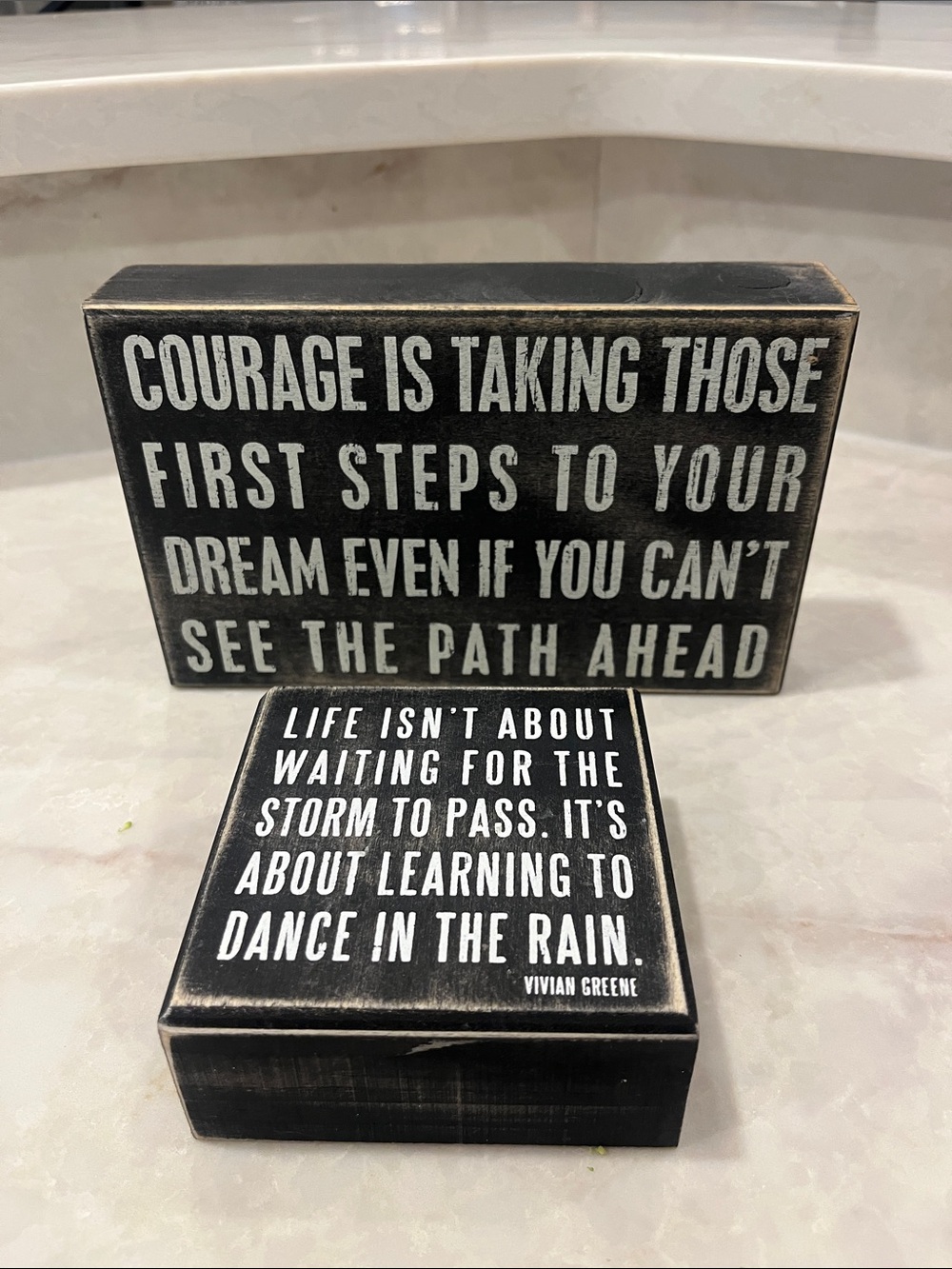 Inspirational Black & White Wall Plaque - Courage & Life Quotes